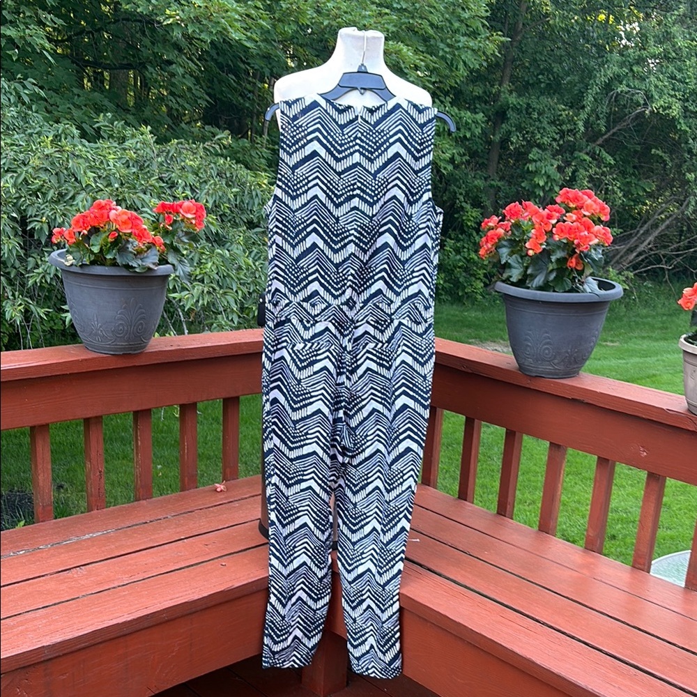 J. Crew Navy and White Patterned Dress-NWOT-No Flaws - Picture 3 of 12